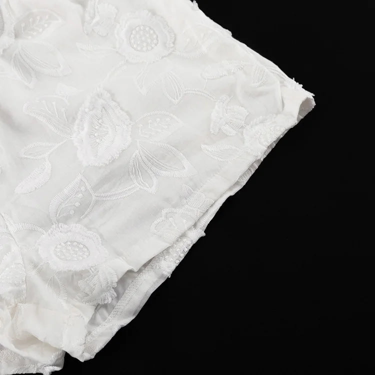 Conjunto feminino duas peças: moda primavera/verão com shorts solto e camisa longa