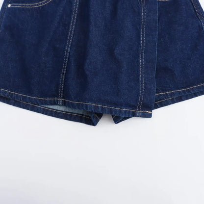 Conjunto feminina em jeans: camisa colarinho degotado com manga curta e bolso decoração + shorts cintura média assimétricos