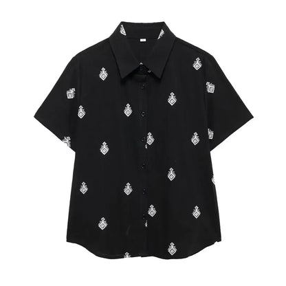 Conjunto Elegance: casual com 2 peças bordados com camisa tipo top de manga curta e lapela combinando calças largas