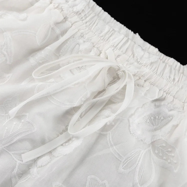 Conjunto feminino duas peças: moda primavera/verão com shorts solto e camisa longa