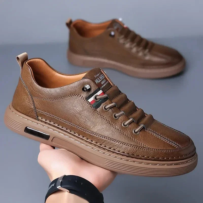 Novo Casual masculino: em couro, antiderrapante, impermeável, confortável, sola plana.
