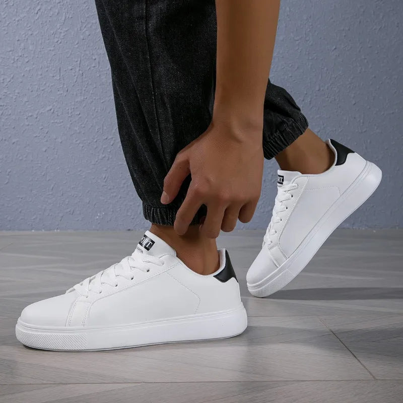 Novos tênis de moda branca: casual, alta qualidade na moda all-match, personalidade e estilo.