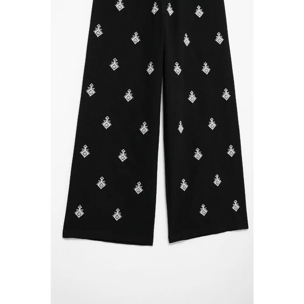 Conjunto Elegance: casual com 2 peças bordados com camisa tipo top de manga curta e lapela combinando calças largas