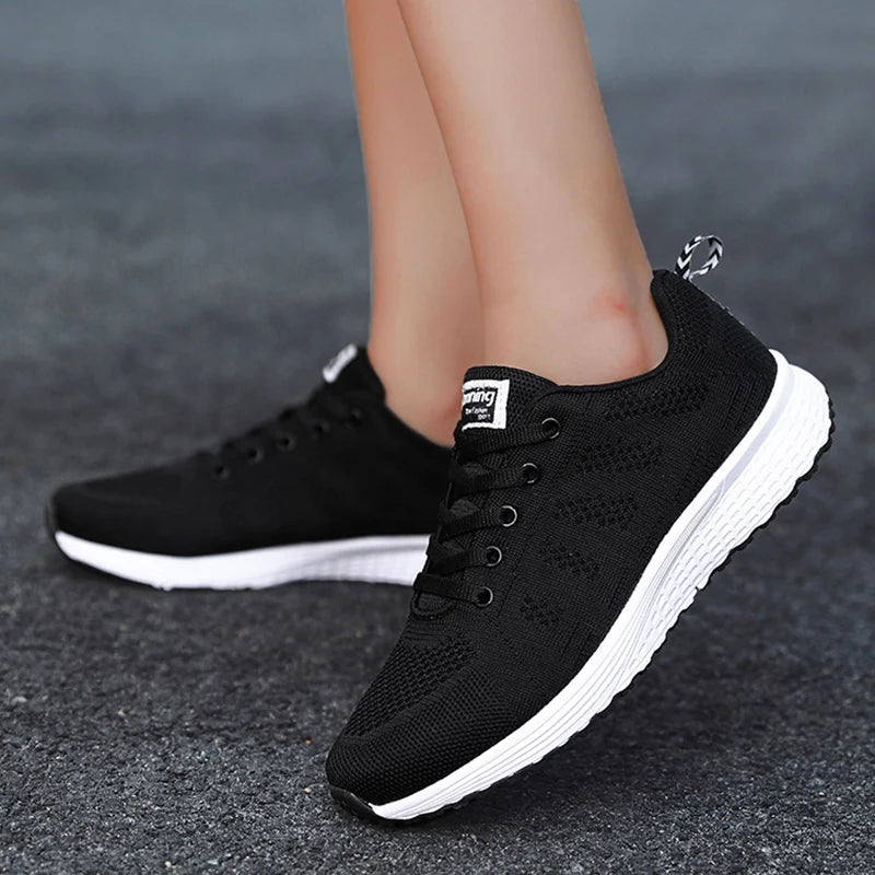 Tênis feminino moda casual: tênis com rendas, respiráveis.
