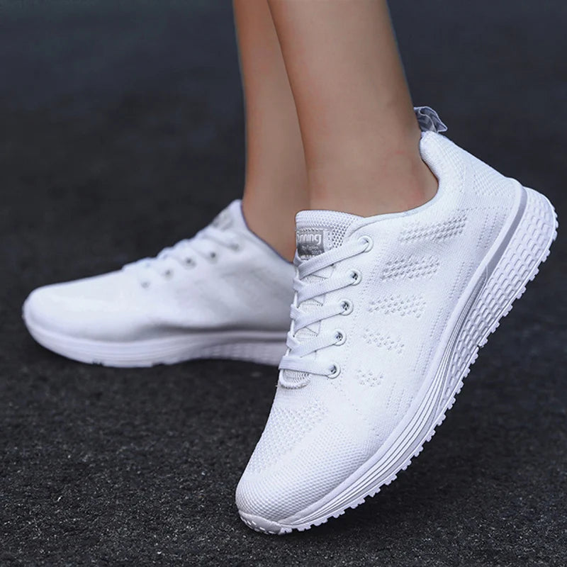 Tênis feminino moda casual: tênis com rendas, respiráveis.