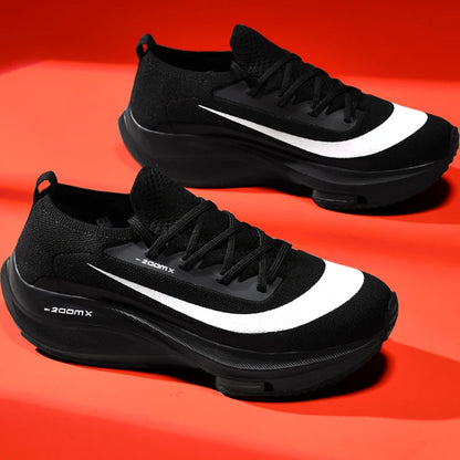 Tênis de corrida masculino: malha respirável, confortável, plana.