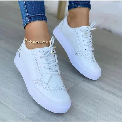 tênis femininos casual: sola plana, moda versátil com rendas