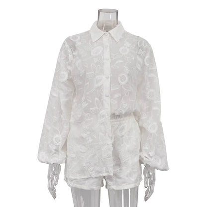 Conjunto feminino duas peças: moda primavera/verão com shorts solto e camisa longa