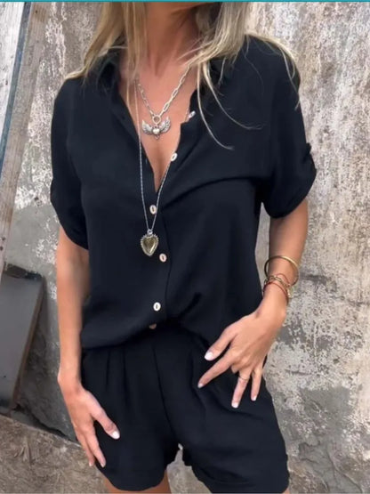 Conjunto duas peças algodão e linho: camisa com lapela, botão, manga curta + shorts